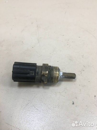Датчик температуры охлаждающей жидкости