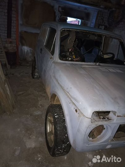 Нива 2121 в разборе