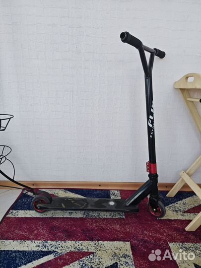 Самокат трюковой