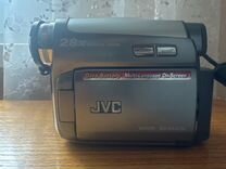 Видеокамера кассетная JVC GR-D720