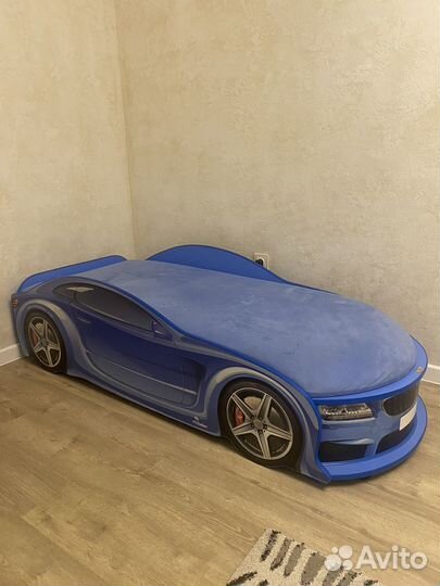 Детская кровать машина с подсветкой