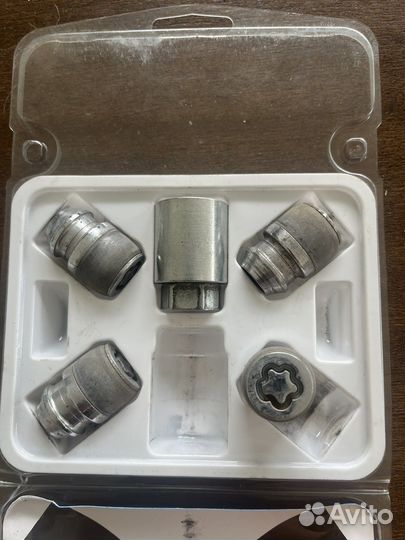 Секретные болты