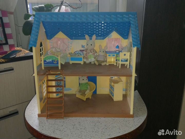 Домик мебель и фигурки Sylvanian Families
