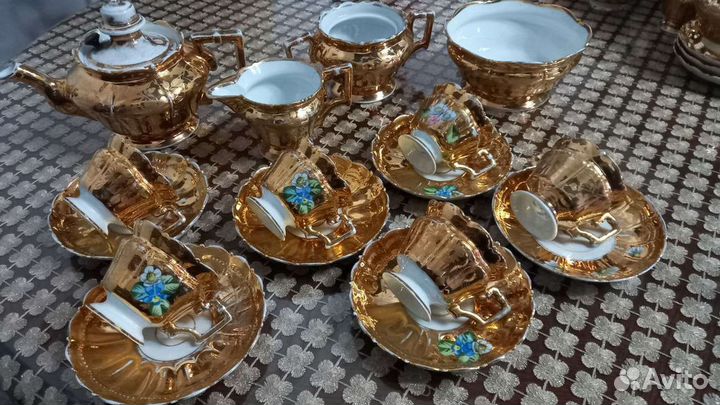 Старинный сервиз 