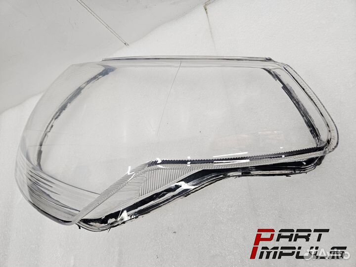 Стекло фары левой УАЗ Профи