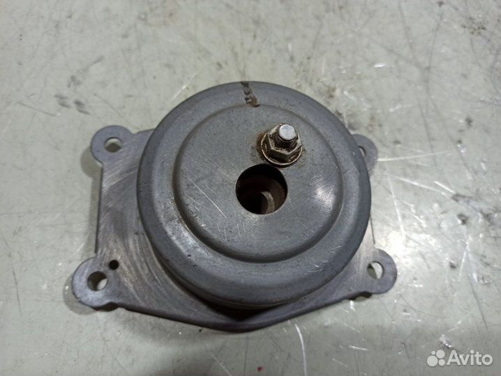 Подушка двигателя Opel Zafira B 2005-2014