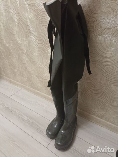 Сапоги резиновые мужские болотные