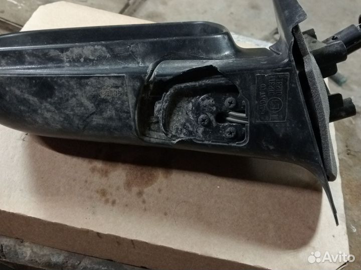 Левое боковое зеркало aveo T-250