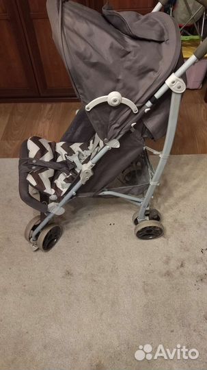 Прогулочная коляска-трость