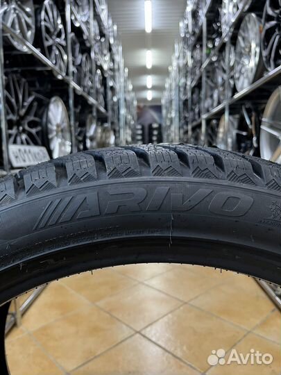 Arivo Ice Claw ARW7 275/40 R22 и 315/35 R22