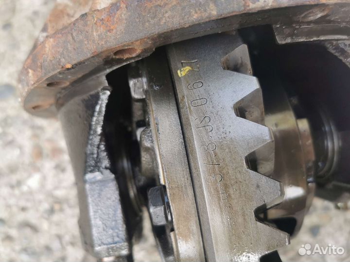 Редуктор дифференциал y60 y61