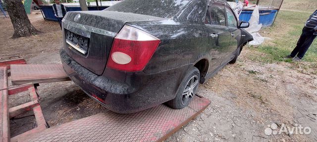 Джили вижн vision крышка багажника