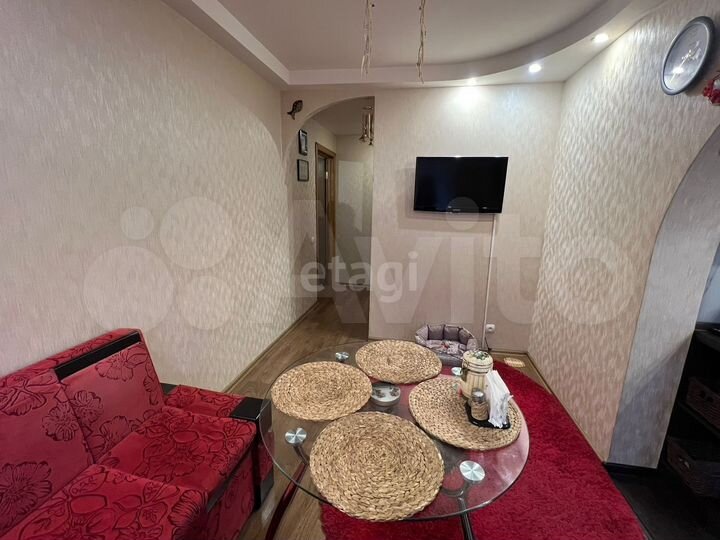 3-к. квартира, 56 м², 3/4 эт.