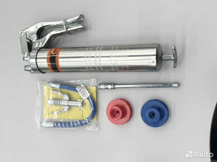 Комплект для смазки водометной насадки