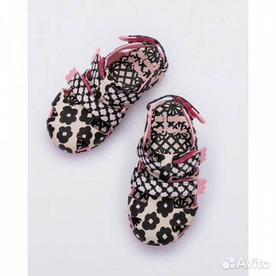 Сандалии Melissa mini melissa ioio + fabula BB (ро