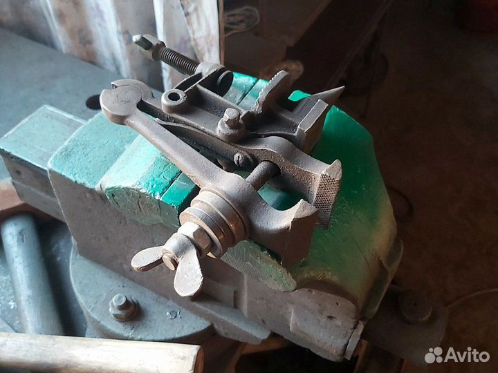 Тиски
