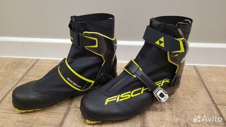 Лыжные ботинки fischer carbonlite skate