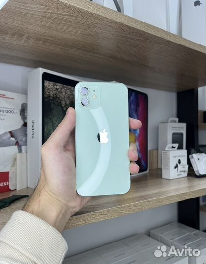 iPhone 12, 64 ГБ