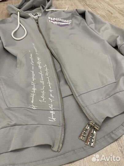 Костюм спортивный женский