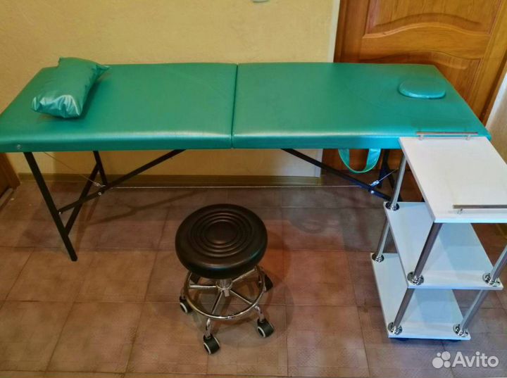 Массажный стол