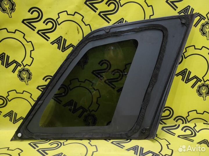 Форточка задняя левая Suzuki Escudo TD54W J20A