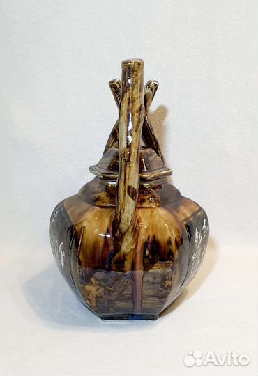 Огромный доливной чайник. Китай