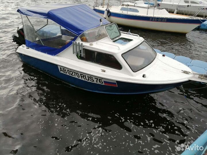 Продаю катер Москва 2