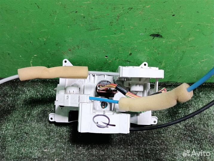 Панель управления отопителя Suzuki Ignis 2007