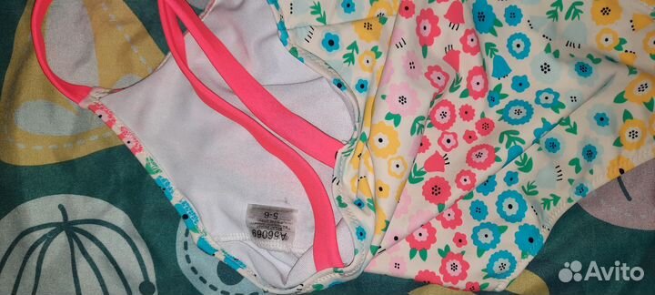 Купальник для девочки 5-6лет, бу
