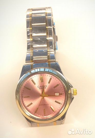 Часы наручные Casio Quartz