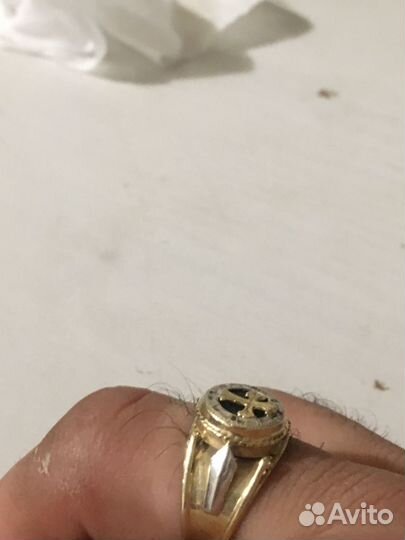 Мужская золотая печатка 585