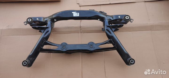 Задний подрамник Volkswagen Tiguan 2