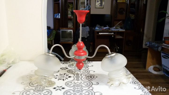 Люстра трехрожковая с энергосберегающими лампами