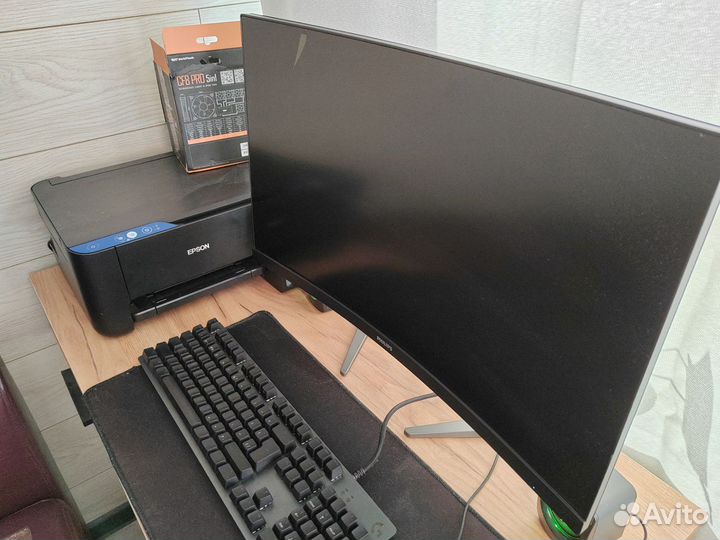 Монитор Philips 27M1C5500VL