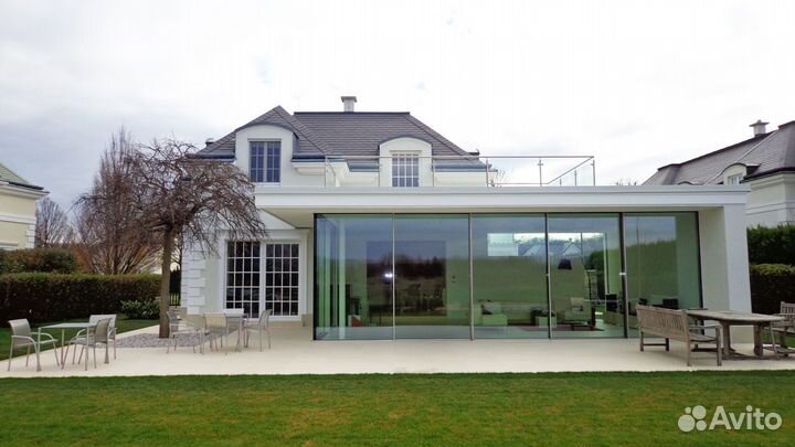 Безрамное остекление террасы