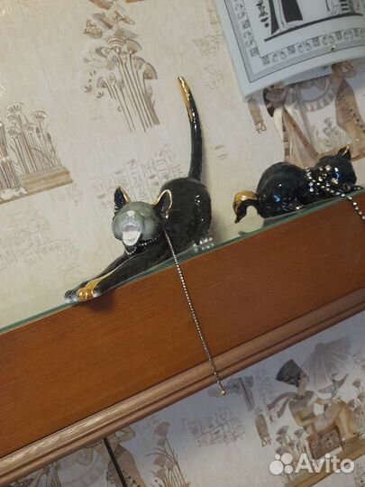 Статуэтки:,кошки