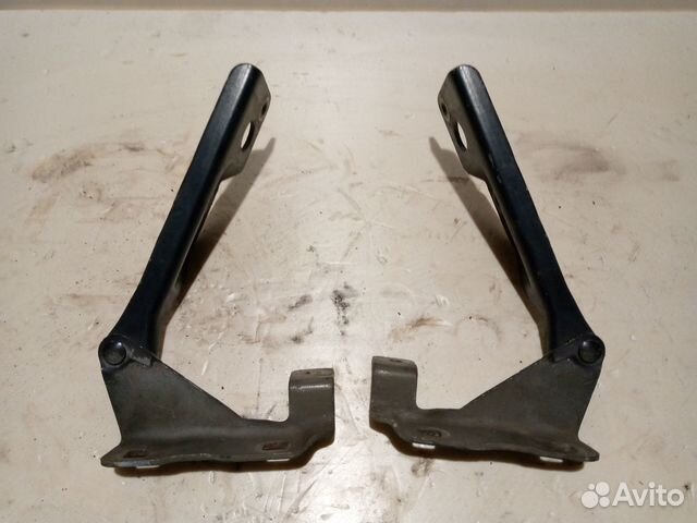 Петли капота Nissan Almera N16