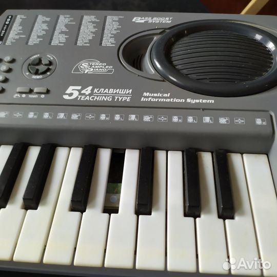 Синтезатор