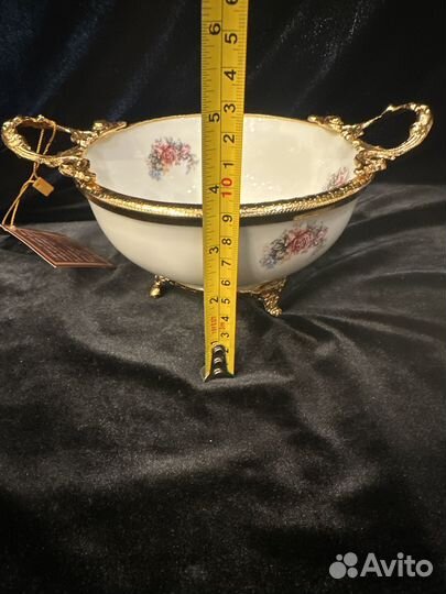 Блюдо салатник на ножках