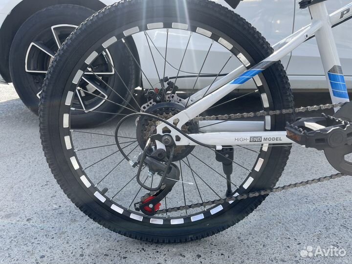 Велосипед подростковый новый 7 скоростной