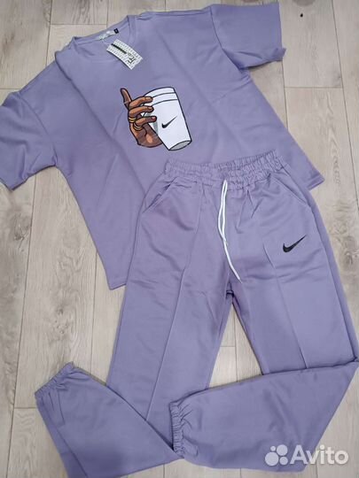 Спортивный костюм новый