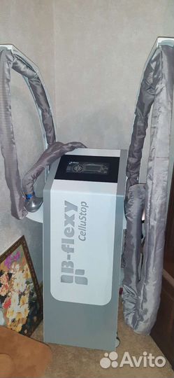 Массажный вакуумно роликовый аппарат