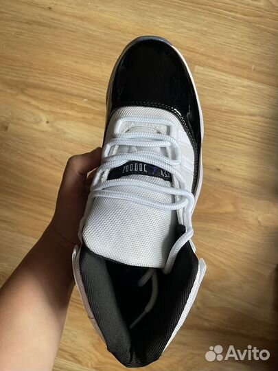 Кроссовки Nike air jordan 11