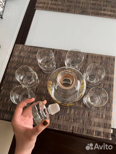 Штоф и 6 фужеров богемское стекло