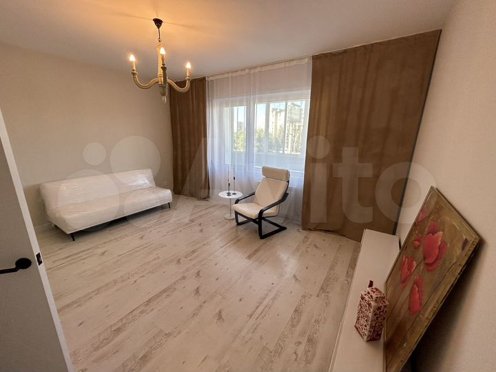 2-к. квартира, 70 м², 4/12 эт.