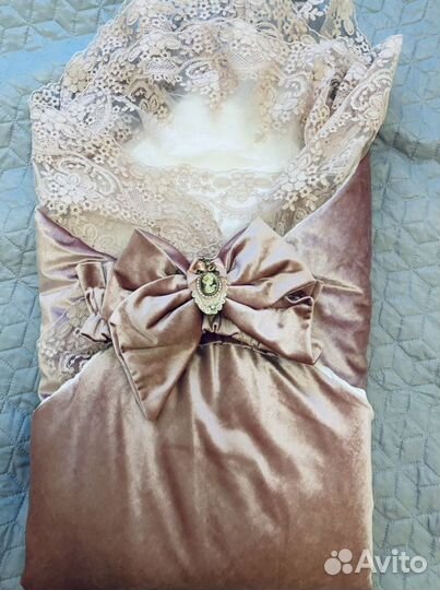 Продам конверт на выписку