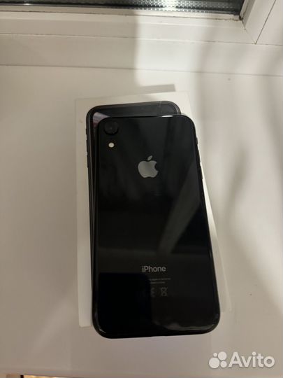 iPhone Xr, 64 ГБ