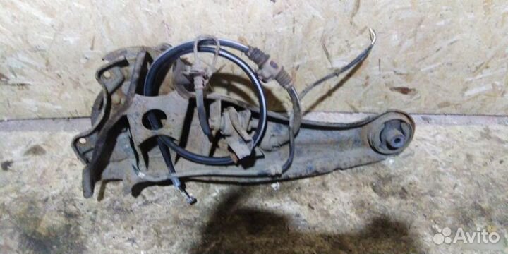 Рычаг продольный задний Mitsubishi Lancer седан