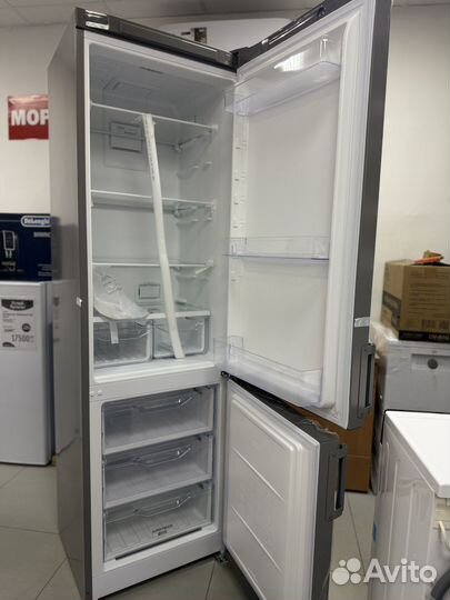 Холодильник no frost Stinol