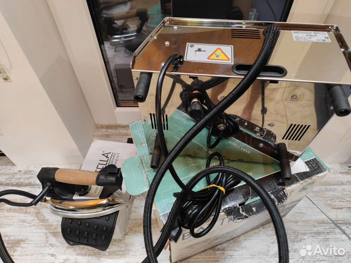 Парогенератор с утюгом Battistella Stella